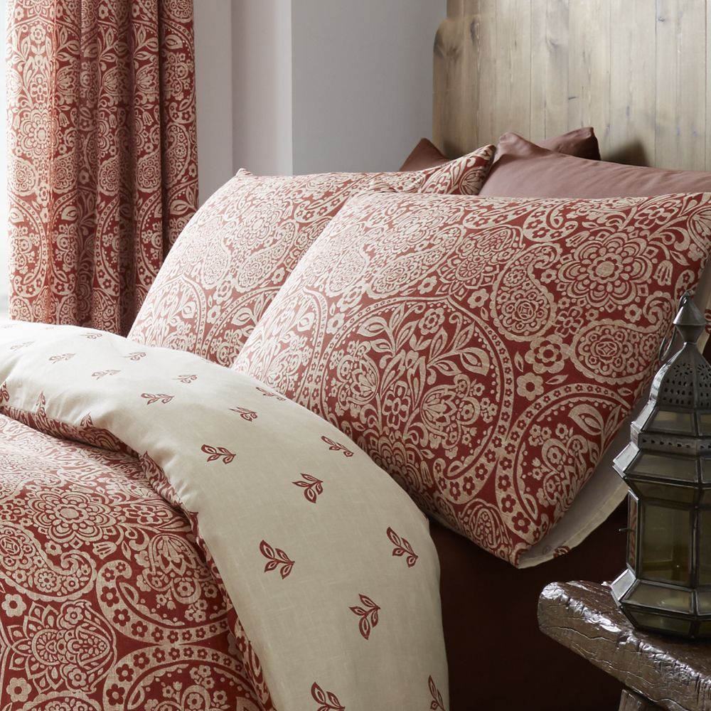 Catherine Lansfield Moroccan Paisley Duvet Set Spice Red