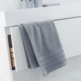 Vitamine Plain 100% Cotton Towel - Silver Grey