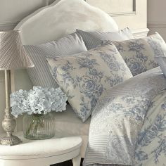 Pair of Malton Floral Housewife Pillowcases - Blue