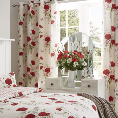 Catherine Lansfield Wild Poppies Lined Ring Top Curtains